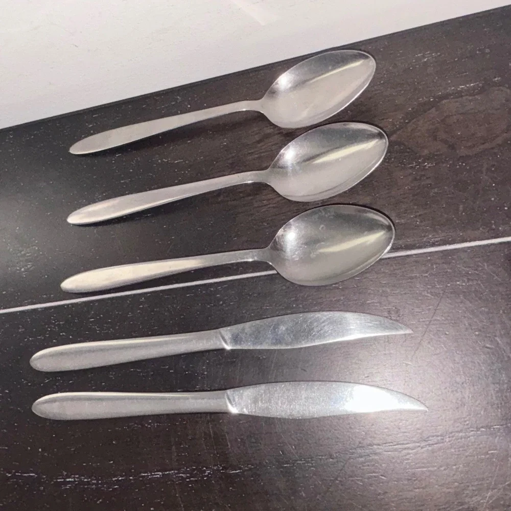 Amere AEF5 | Stainless Steel Japan | 5pc Flatware Set | 3‎ Spoons 2 Knives | MCM